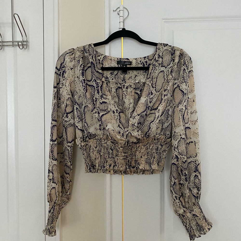 Aqua snake print surpluses crop top NWOT